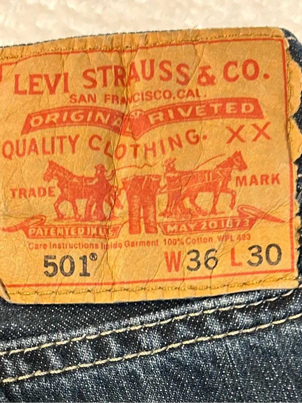 Levi's Men's Relaxed Dark Blue Denim Jeans